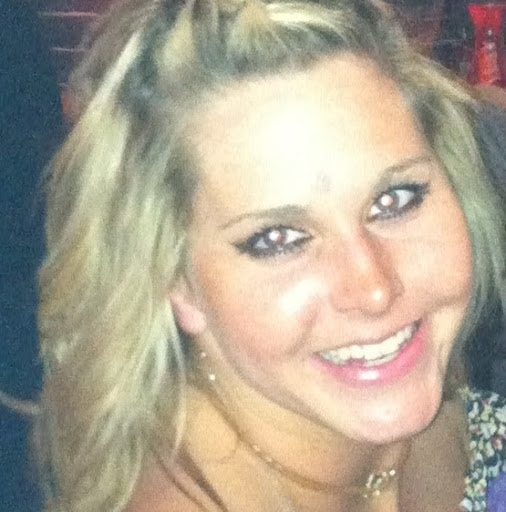 Bridget Hale Photo 14