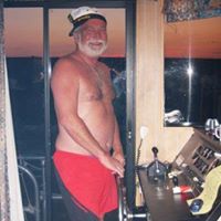 Larry Vaughan Photo 27