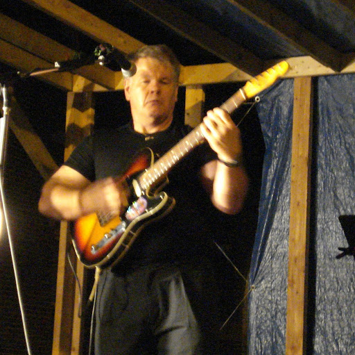 Larry Garnett Photo 7