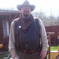 Kevin Powers Photo 25