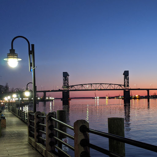 Amy Hackett Photo 21