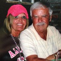 Carrie Nicholson Photo 15