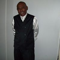 Robert Britt Photo 36