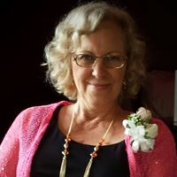 Catherine Graves Photo 12