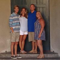 Elizabeth Grogan Photo 26
