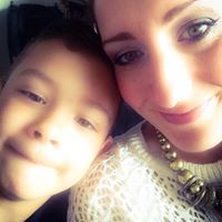 Emma Richardson Photo 16