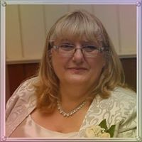 Elizabeth Kish Photo 15