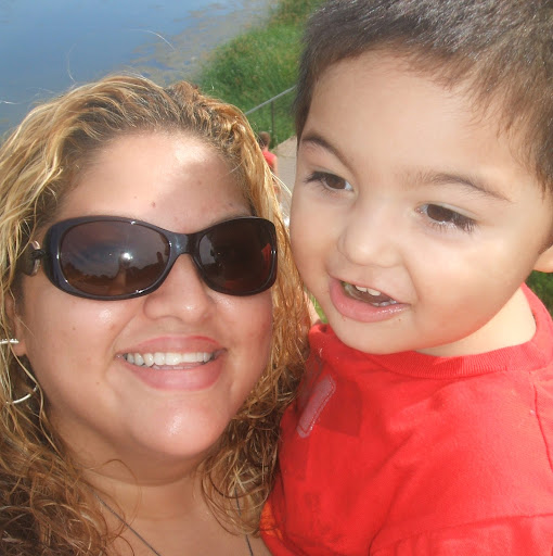 Rebecca Vargas Photo 28