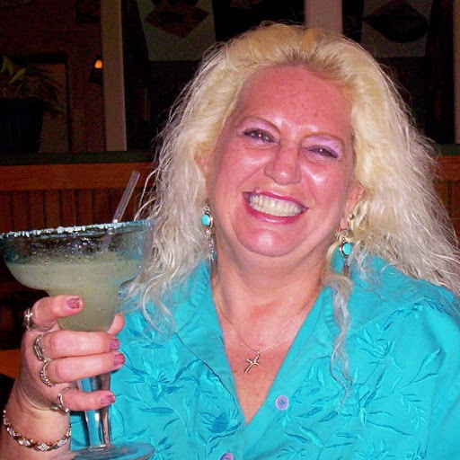 Janice Thomas Photo 33