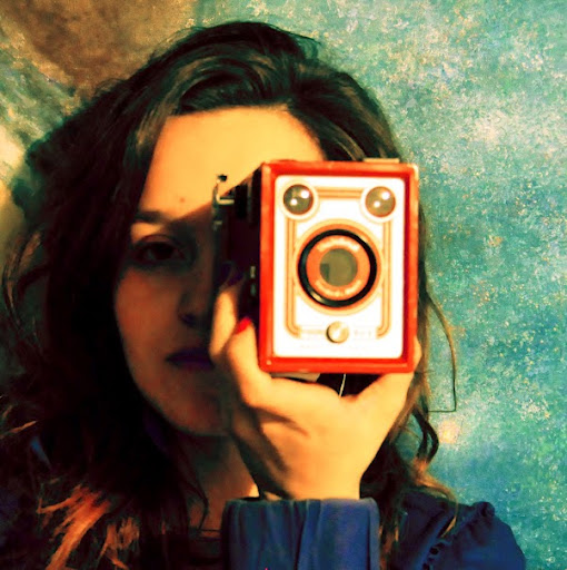 Cynthia Benitez Photo 13