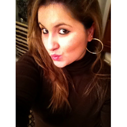 Daisy Chavez Photo 22