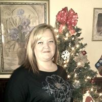 Pamela Lowe Photo 12