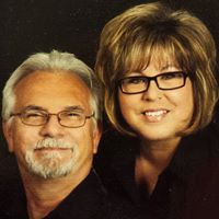 Connie Shelton Photo 21