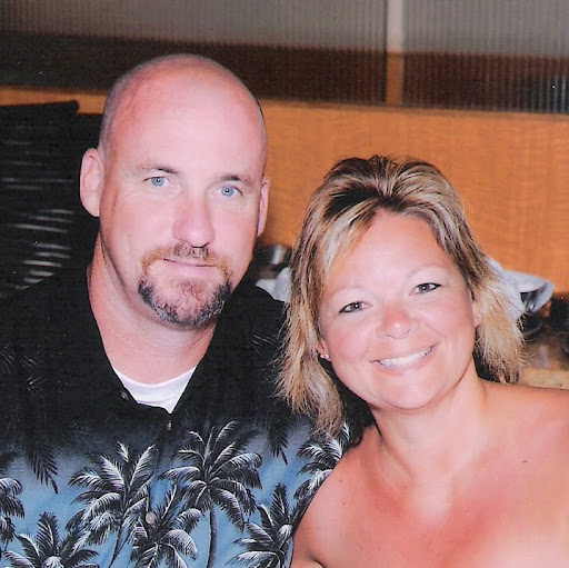 Michele Hunt Photo 17