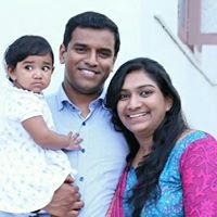 Sarah Mathew Photo 31