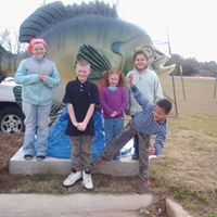 Regina Lowe Photo 17