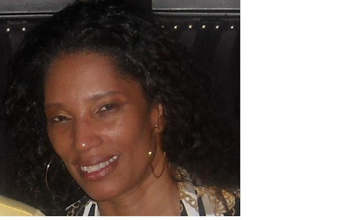 Yvette Carr Photo 23