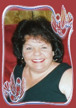 Cynthia Holmes Photo 32