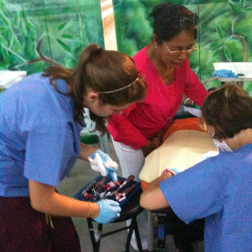 Hannah Rogers Photo 14