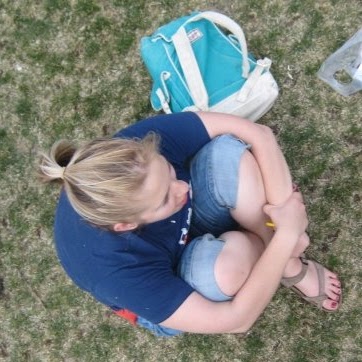 Julia Waller Photo 6