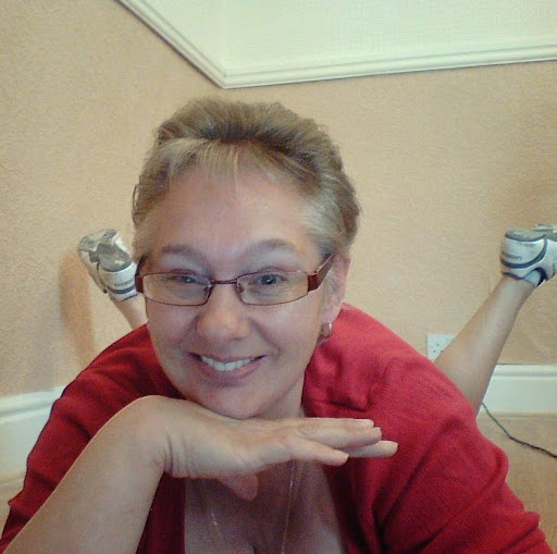 Janette Ireland Photo 8