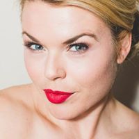 Stephanie Billings Photo 14