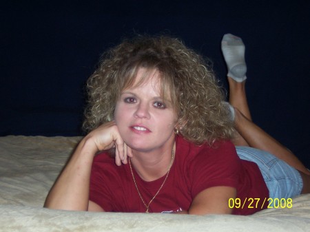 Melissa Hayes Photo 30