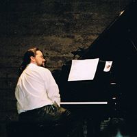 Mark Stahl Photo 17
