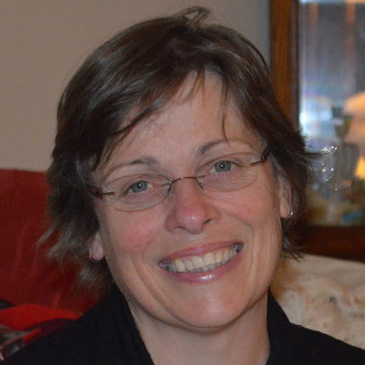 Joanne Thompson Photo 41