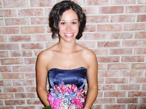 Amy Martinez Photo 25