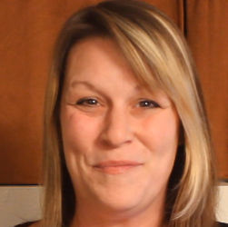 Robin Kincaid Photo 32