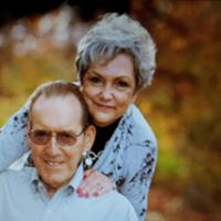 Beverly Hahn Photo 24