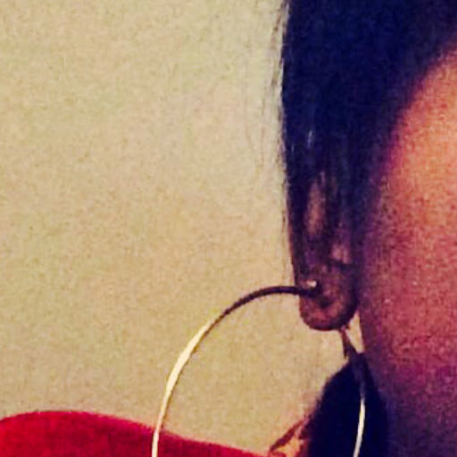 Danielle Fields Photo 16