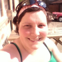 Kathryn Gibson Photo 38