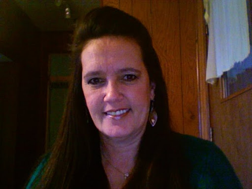 Anita Green Photo 15