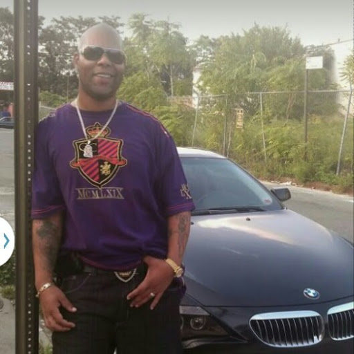 Willie Gomez Photo 9