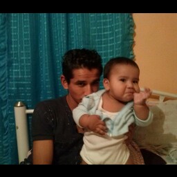 Rigoberto Flores Photo 20