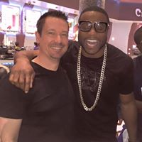 Jerry Benjamin Photo 22