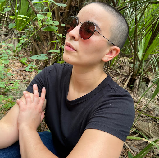 Michelle Willoughby Photo 7