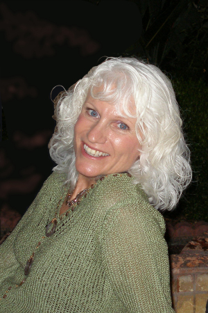 Jennifer Moses Photo 40