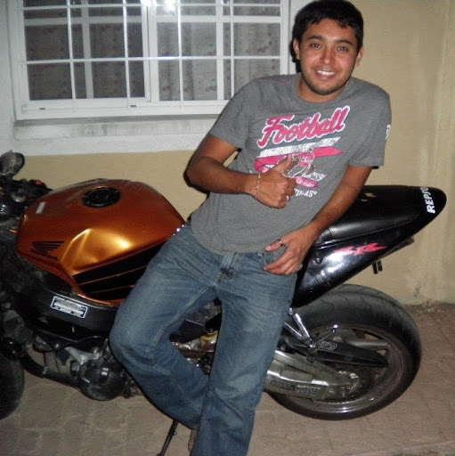 Alfredo Altamirano Photo 8