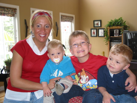 Michelle Stratton Photo 28