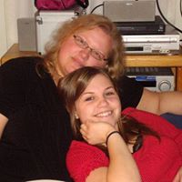 Jennifer Strand Photo 30