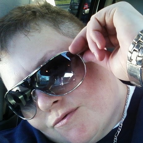 Julie Peacock Photo 26