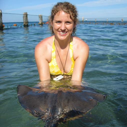 Elizabeth Gifford Photo 19
