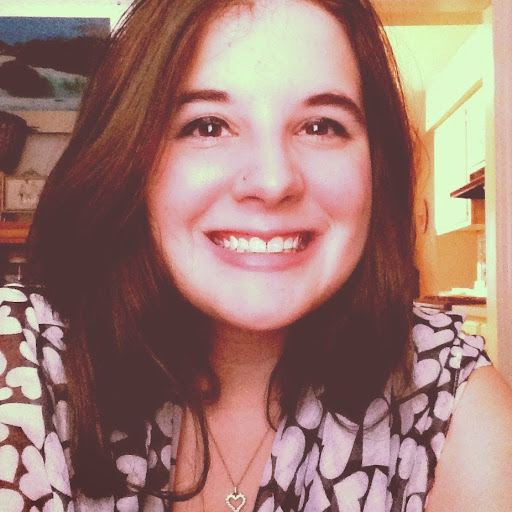 Victoria Vaughn Photo 18