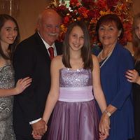 Marilyn Newman Photo 16
