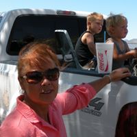 Stephanie Joyner Photo 10