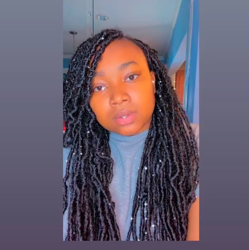 Veronica Jackson Photo 24