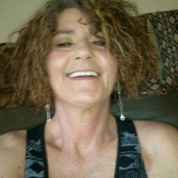 Elizabeth Buell Photo 1